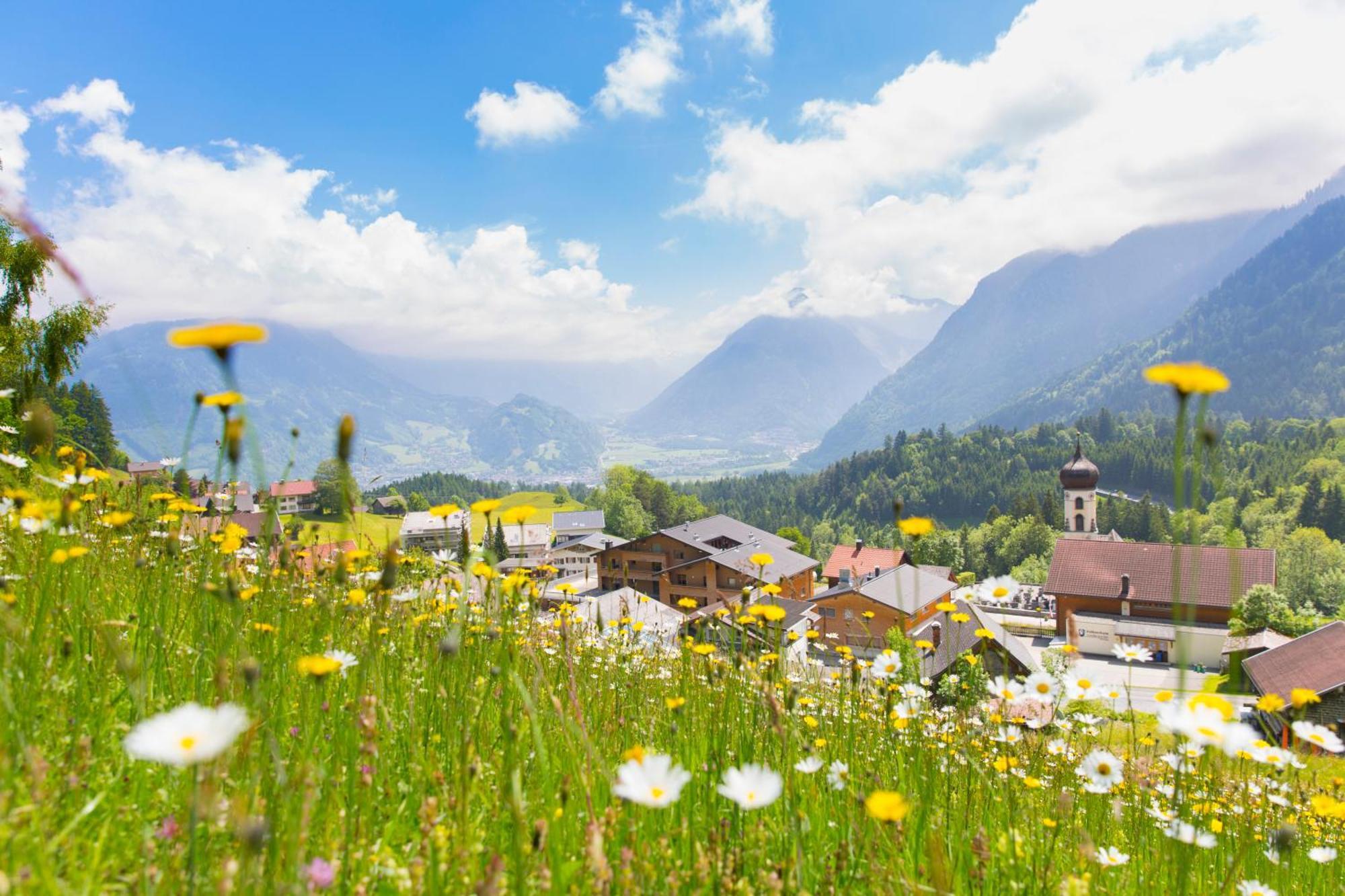Landal Chalet Matin Bürserberg Eksteriør billede